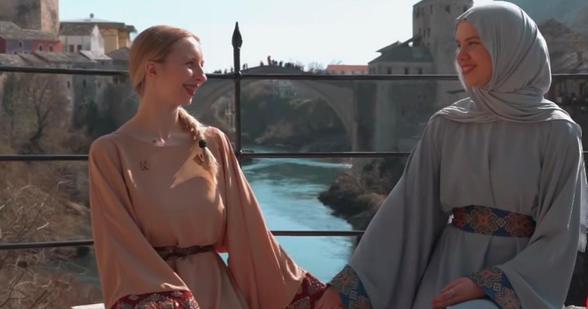 Second-year Tourism Studies students Sanina Cukas, Halima Djono, and Tarik Trebovic created a campaign dedicated to empowering women through fashion as part of the subject of Marketing, under the mentorship of Professor Veldin Ovcina and Assistant Sara Kljajic.