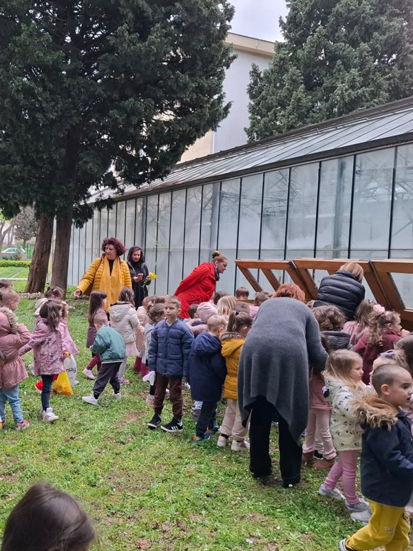 The children and staff of the Zvjezdica Kindergarten from Zalik visited the Agro Mediterranean Faculty of the Dzemal Bijedic University of Mostar.
