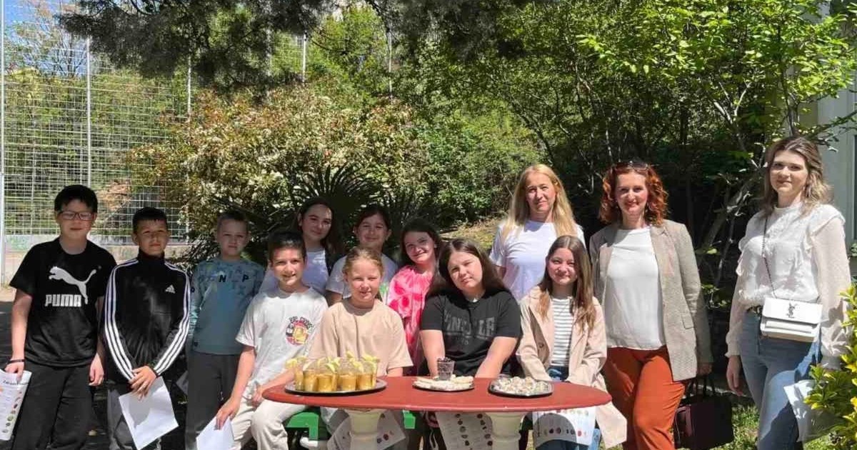 As part of the activities promoting healthy lifestyles, Associate Professor Dr. Aida Sukalic, a professor at the Department of Nutrition, and student Edina Berberovic delivered an lecture on April 22 at the Fourth Elementary School in Mostar.