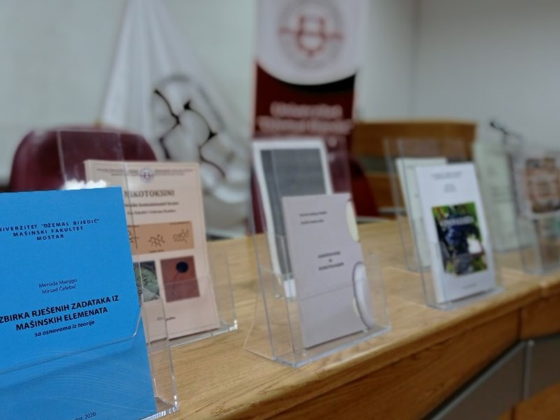 Presentation of publications published by the University in 2020